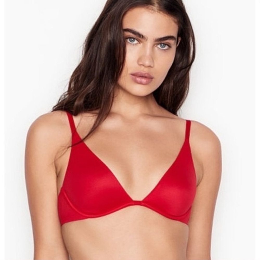 Set of 2- Victoria Secret Incredible Unlined Plunge Bra - Nude and Red in 34B